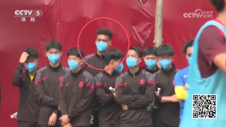  無緣U17國足名單，張洪福隨恒大足校觀摩國少隊(duì)訓(xùn)練